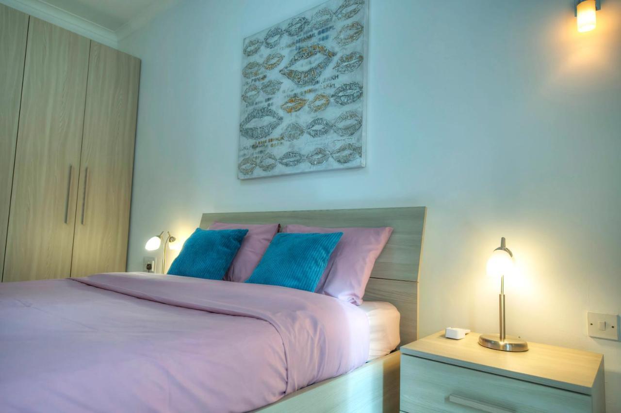 Modern 3Br Stylish & Spacious Apartment - Close To Sliema Promenade グジラ エクステリア 写真