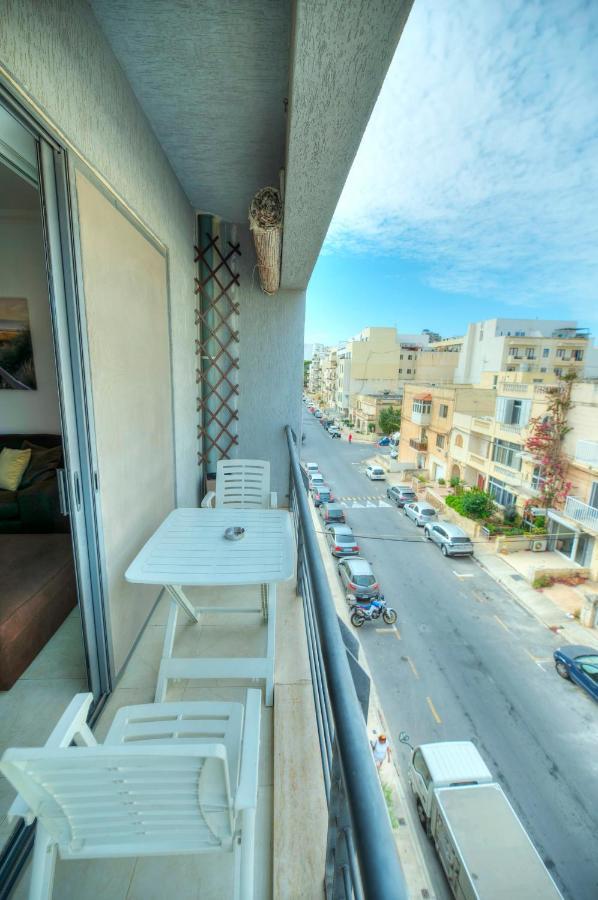 Modern 3Br Stylish & Spacious Apartment - Close To Sliema Promenade グジラ エクステリア 写真