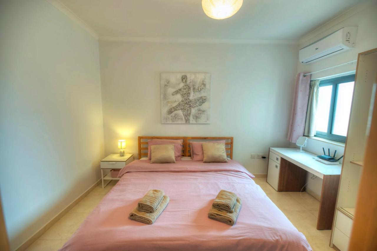 Modern 3Br Stylish & Spacious Apartment - Close To Sliema Promenade グジラ エクステリア 写真