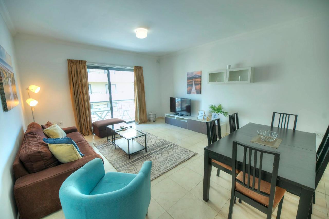 Modern 3Br Stylish & Spacious Apartment - Close To Sliema Promenade グジラ エクステリア 写真