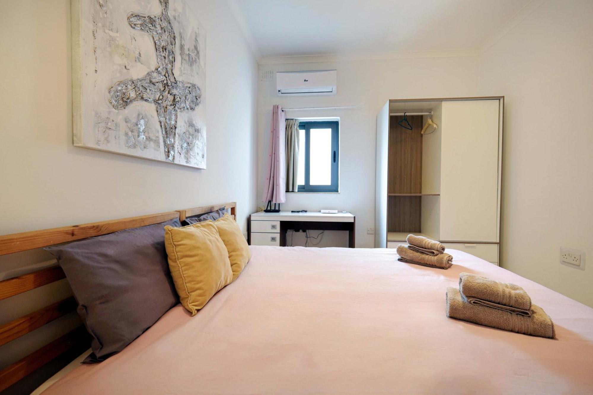 Modern 3Br Stylish & Spacious Apartment - Close To Sliema Promenade グジラ エクステリア 写真